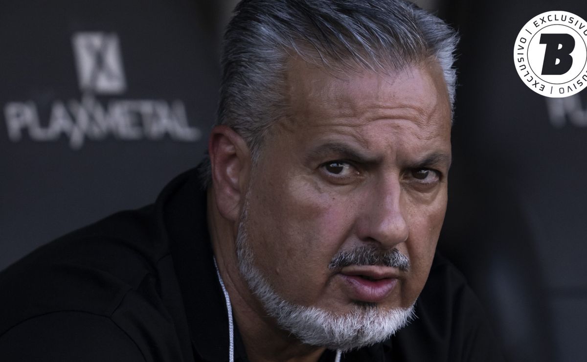 José Boto aceita pagar R$ 1,4 milhão por mês para fechar contrato com atacante Cebolinha e renovação está em pauta