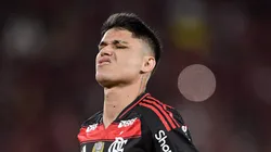 Luiz Araujo jogador do Flamengo durante partida contra o Atletico-MG no estadio Maracana