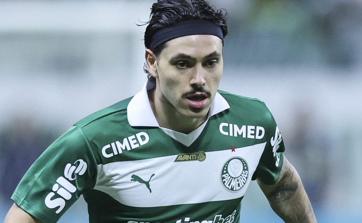 Palmeiras acredita em valorização de Maurício e pode negociar o meio-campista no futuro