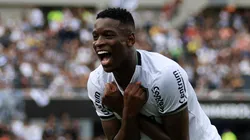 Atacante tem o futuro incerto - Foto: Buda Mendes/Getty Images.