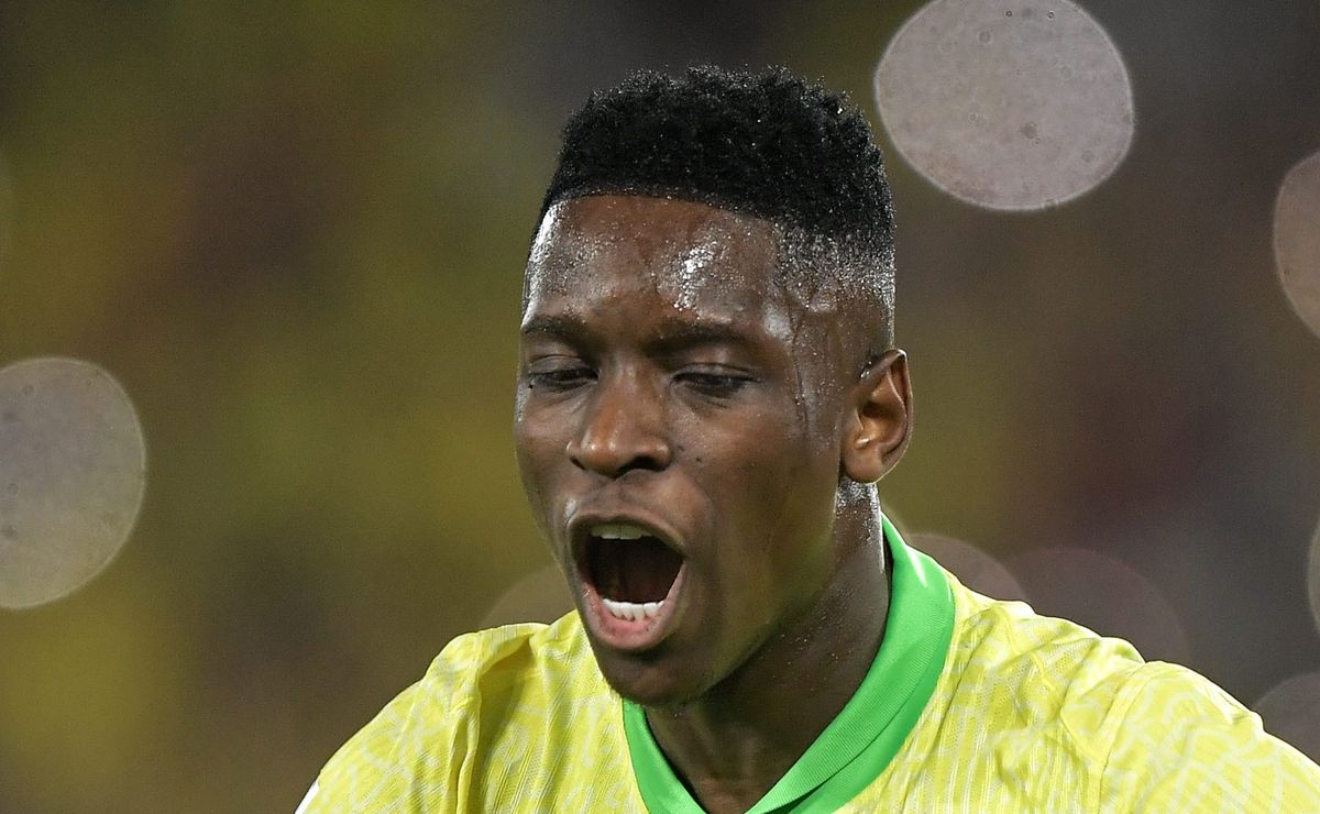 Flamengo não vai entrar em leilão com Palmeiras por Luiz Henrique e descarta ex-Botafogo