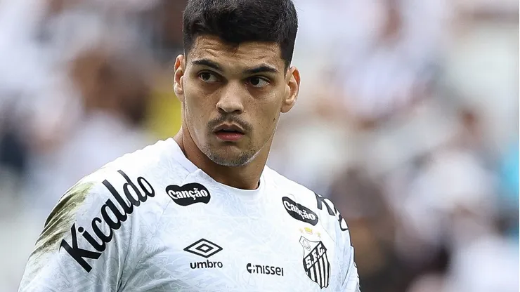 Goleiro tem o futuro incerto - Foto: Joisel Amaral/AGIF.