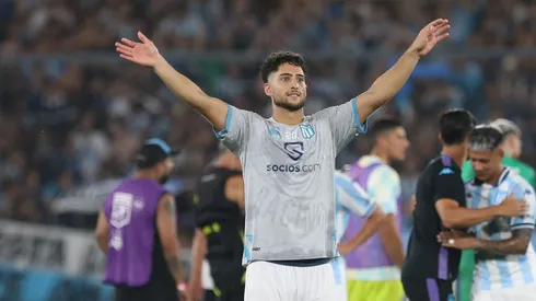 O zagueiro segue na mira do Santos. Photo by Daniel Jayo/Getty Images