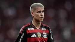 Luiz Araújo em partida pelo Flamengo