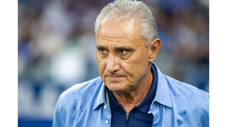 MG - BELO HORIZONTE - 08/02/2026 - MINEIRO 2026, CRUZEIRO X AMERICA-MG - Tite tecnico do Cruzeiro durante partida contra o America-MG no estadio Mineirao pelo campeonato Mineiro 2026. Foto: Fernando Moreno/AGIF