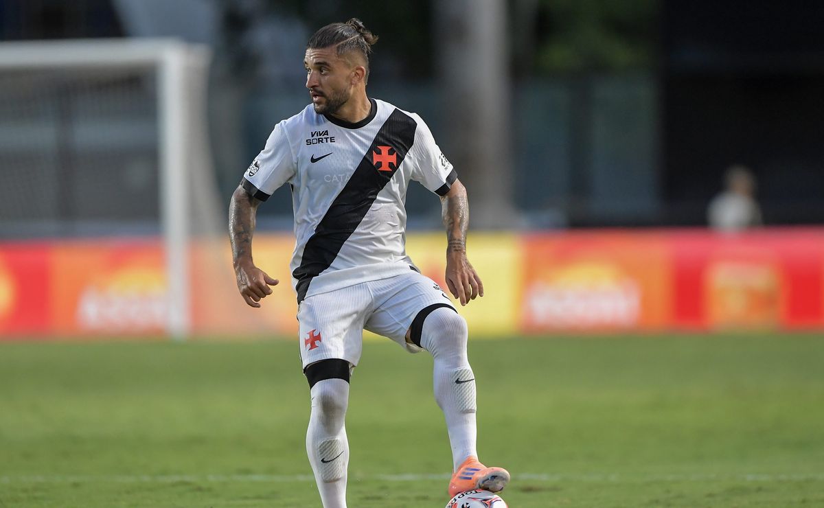 Mirassol anuncia lateral Victor Luís, ex-Vasco, como reforço para a temporada