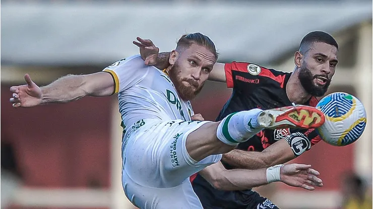 Wagner Leonardo, zagueiro do Grêmio