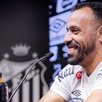 Moisés destaca emoção de jogar no Santos com Neymar