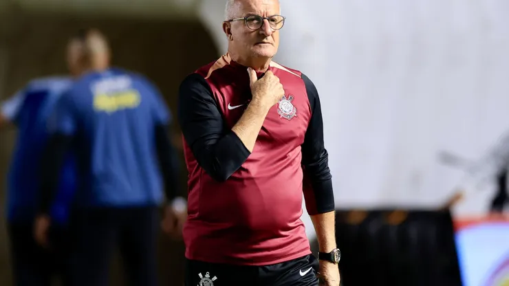 Corinthians reforça Sub-20 com trio do profissional e amplia integração com Dorival - Marcello ZambranaAGIF