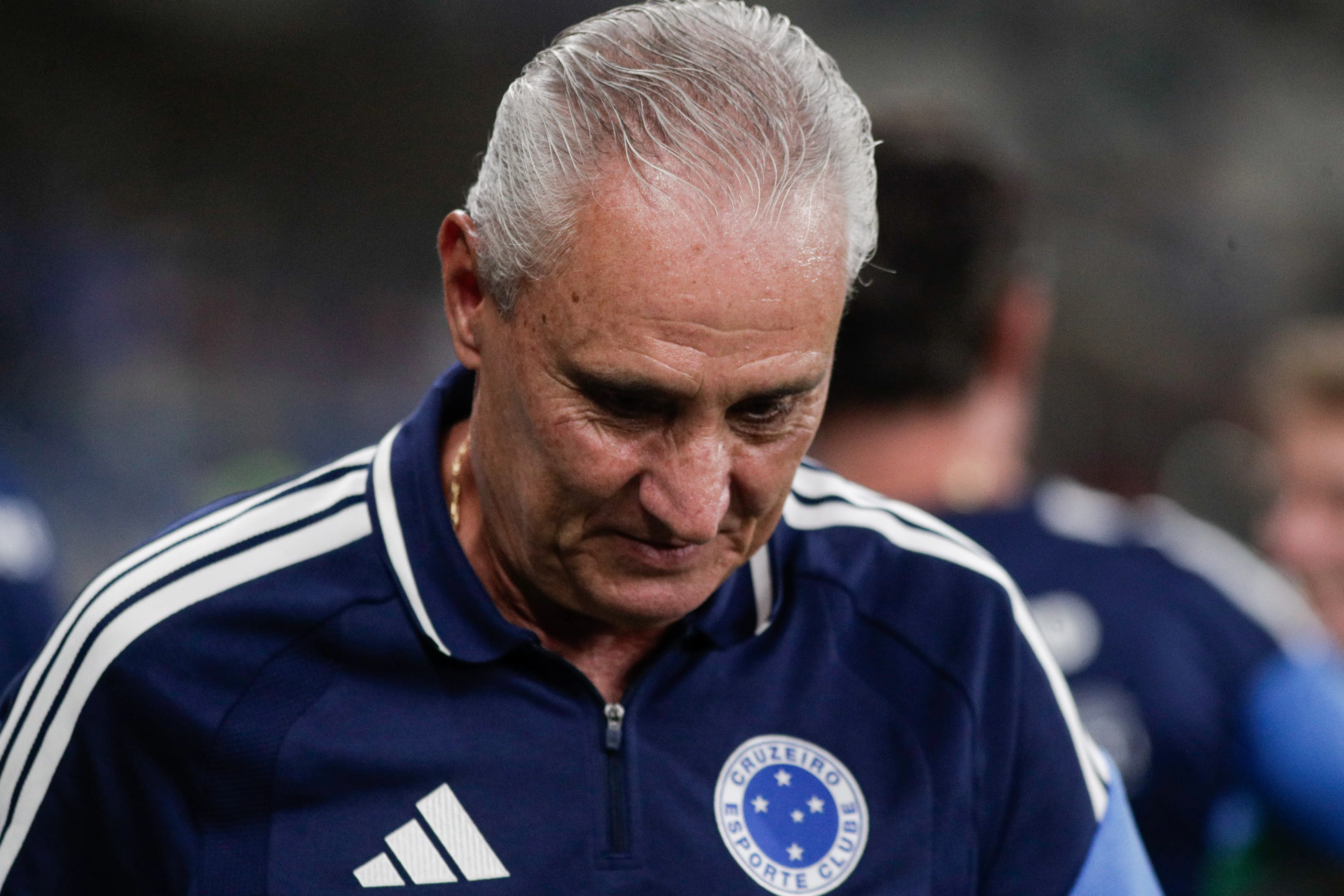 MG – BELO HORIZONTE – 05/02/2026 – BRASILEIRO A 2026, CRUZEIRO X CORITIBA – Tite tecnico do Cruzeiro durante partida contra o Coritiba no estadio Mineirao pelo campeonato Brasileiro A 2026. Foto: Fernando Moreno/AGIF
