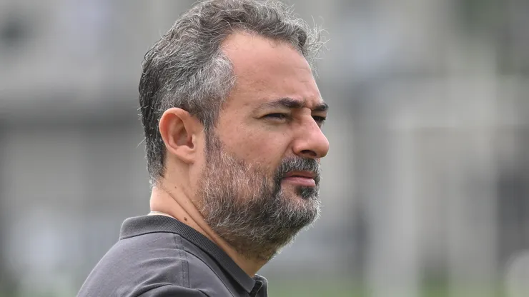 Alexandre Mattos monitora o mercado da bola - Foto: Jota Erre/AGIF