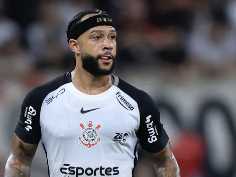 Nice desiste de Depay após acordo com Corinthians