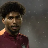 Hugo Souza perto de marca histórica