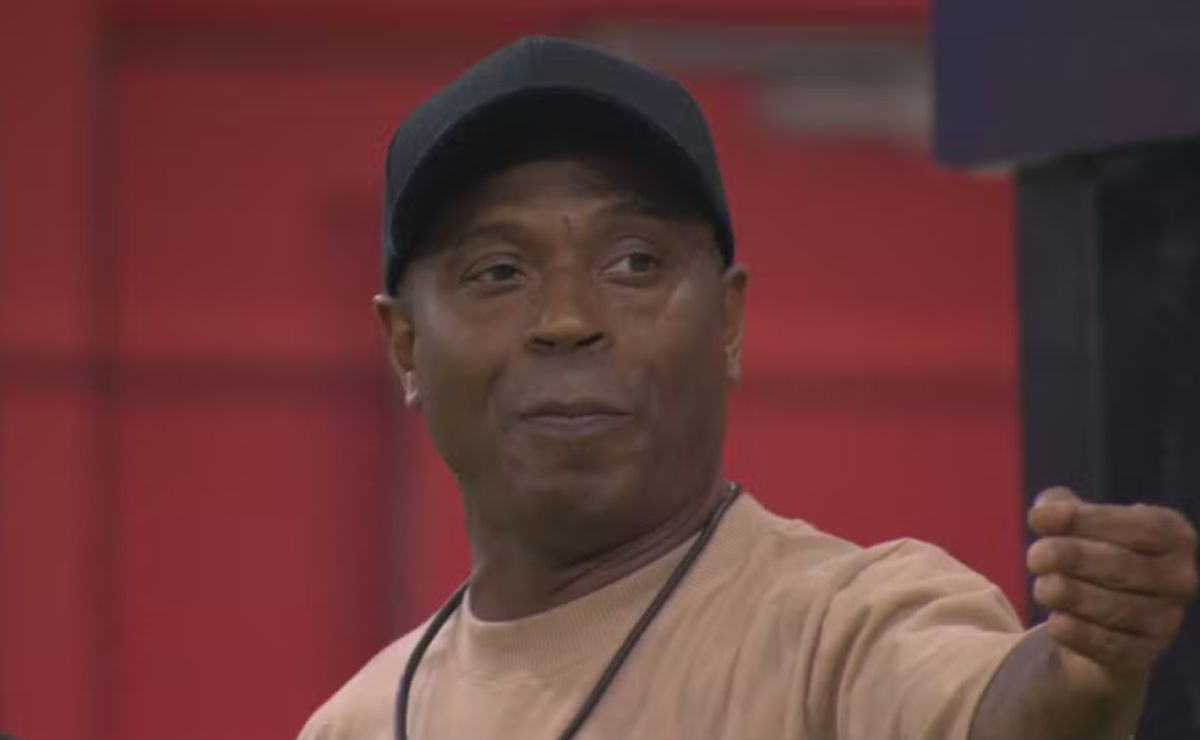 Torcida do Corinthians queria invadir BBB 26 para avisar Edilson Capetinha de título sobre o Flamengo