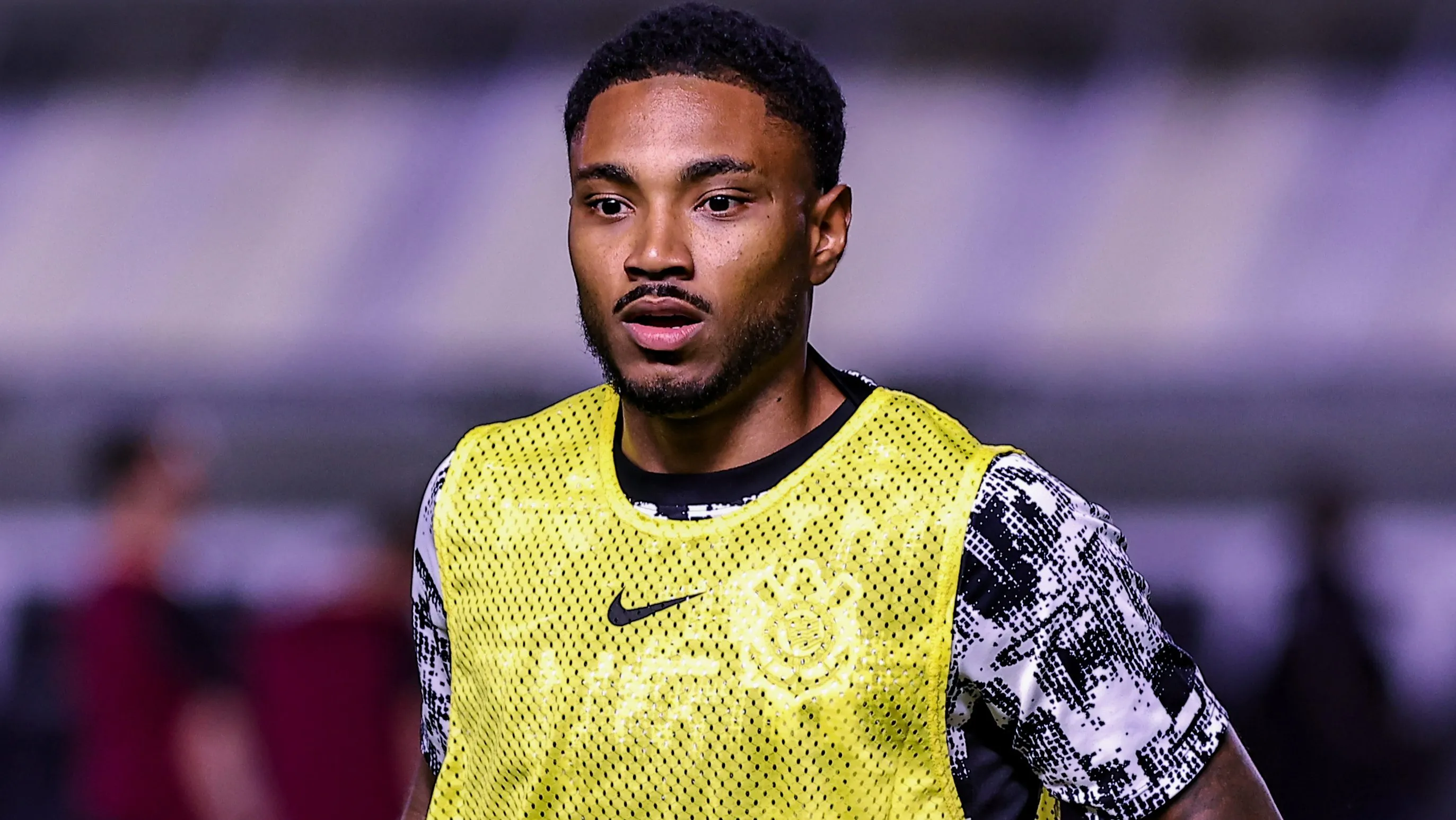 Vitinho deve ser titular em São Bernardo x Corinthians. Foto: Fabio Giannelli/AGIF