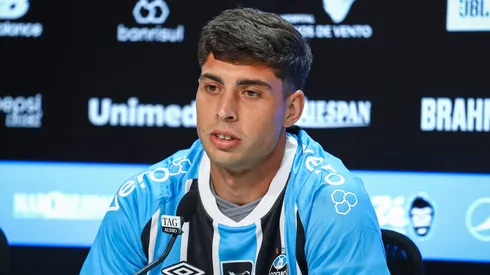 Juan Nardoni assinou com o Grêmio até 2029 FOTO: LUCAS UEBEL/GREMIO FBPA