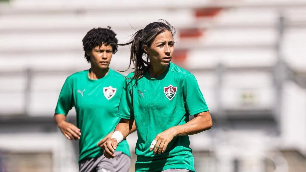 Driely em treino do Fluminense