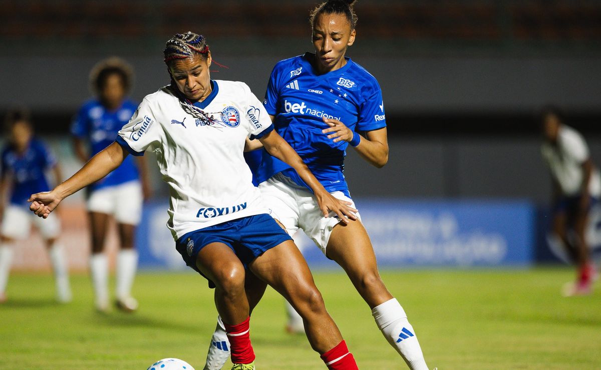 Cruzeiro vence Bahia com dois gols de Byanca Brasil na estreia do Brasileirão Feminino