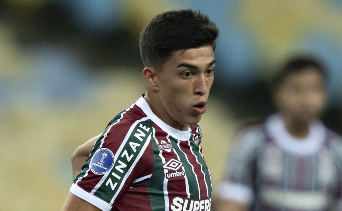 Grêmio não para no mercado e tenta tirar Rubén Lezcano do Fluminense após definir saída de Edenílson