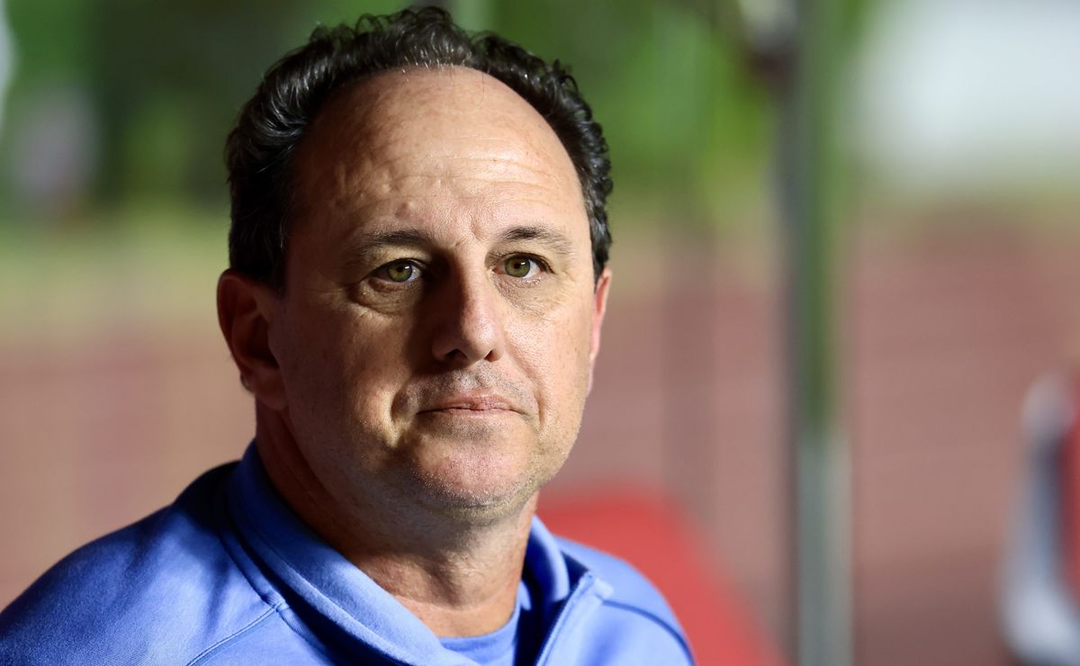 Rogério Ceni lamenta ida de Cauly para o São Paulo e manda recado: “Não devia ter ido embora”