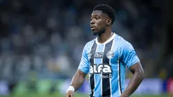 Amuzu é desfalque no Grêmio. Foto: Maxi Franzoi/AGIF