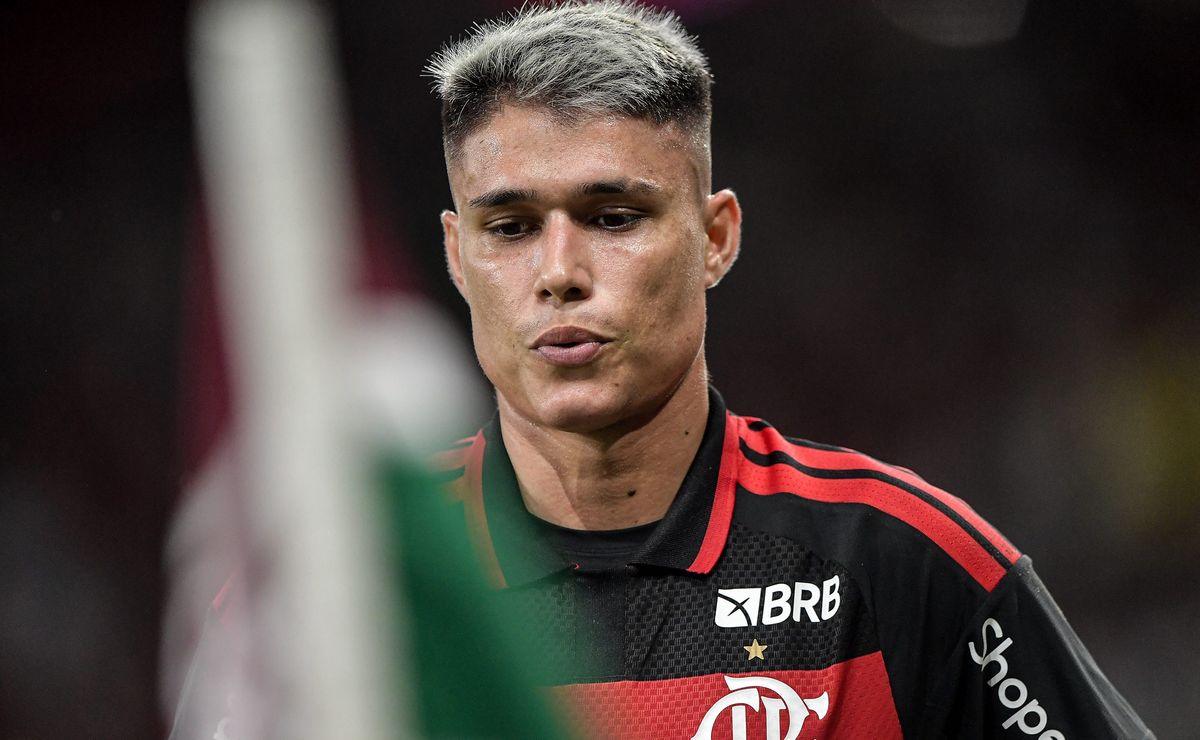 Flamengo comunica estafe de Luiz Araújo após duas propostas que atacante segue nos planos