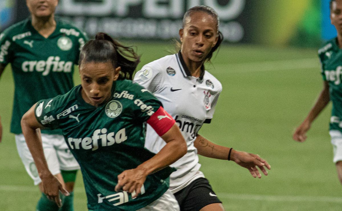 Corinthians e Palmeiras largam com vitória no Brasileirão Feminino