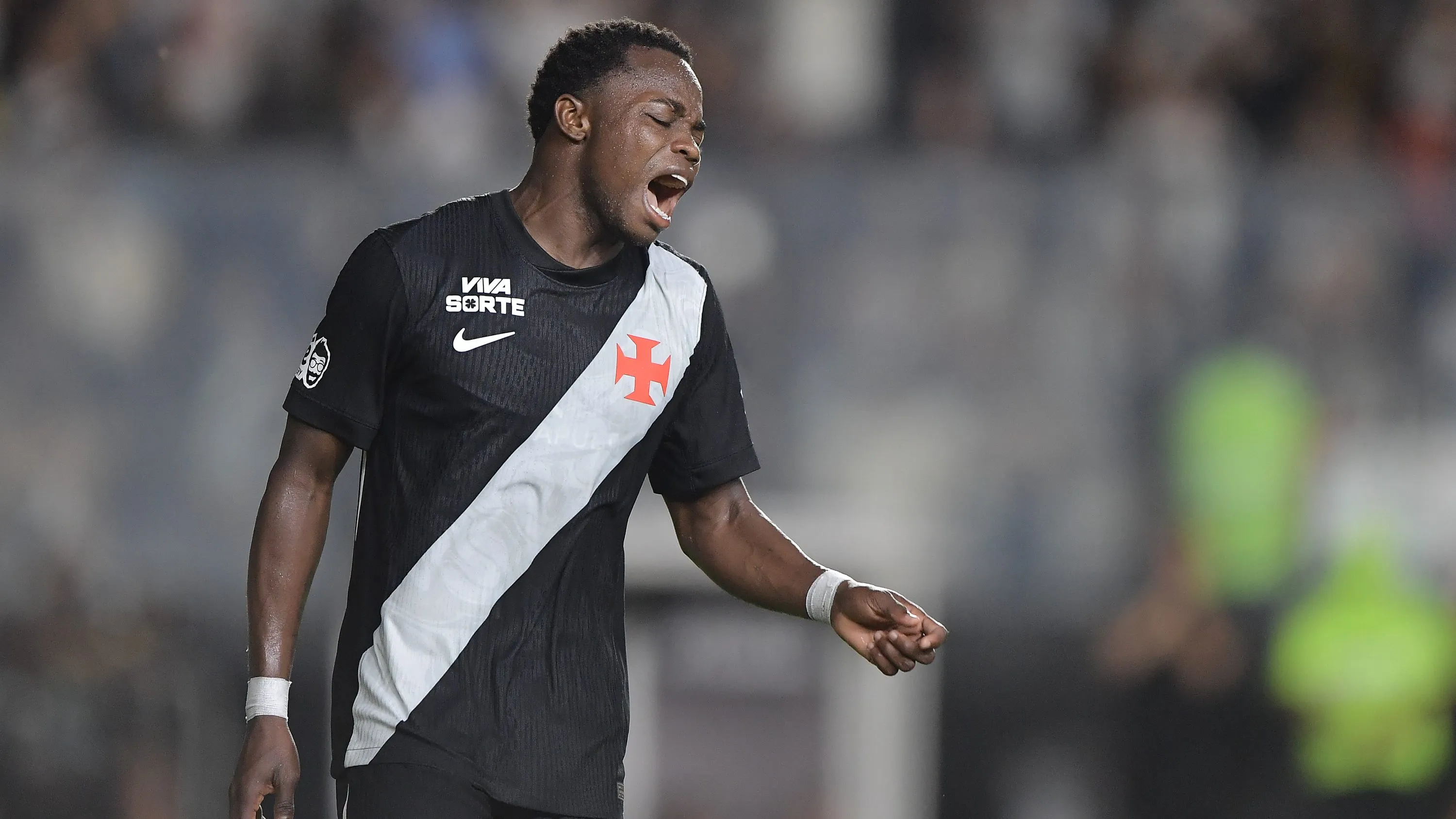 RJ – RIO DE JANEIRO – 14/02/2026 – CARIOCA 2026, VASCO X VOLTA REDONDA – Andres Gomez jogador do Vasco durante partida contra o Volta Redonda no estadio Sao Januario pelo campeonato Carioca 2026. Foto: Thiago Ribeiro/AGIF