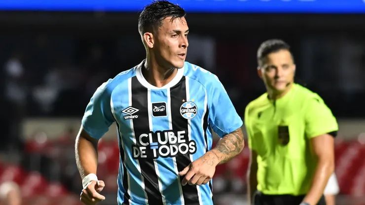 Pavon vive maior jejum da carreira no clube e aposta em nova fase no Grêmio - Jota ErreAGIF