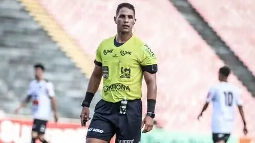 Árbitro Hieger Túlio. Foto: Fernanda Trindade/Athletic