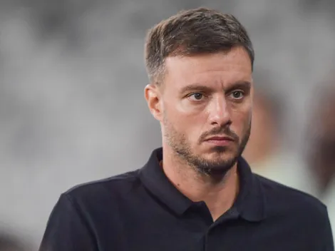 Martín Anselmi ganha reforço na zaga antes do clássico