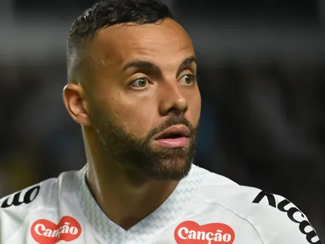 Guilherme faz hat-trick na MLS e choca torcida do Santos