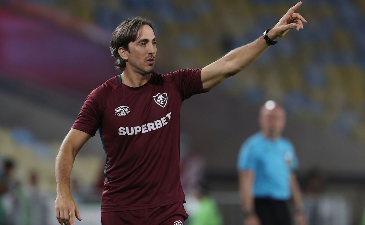 Escalação do Fluminense: Zubeldía mexe no time para enfrentar o Bangu pelo Cariocão