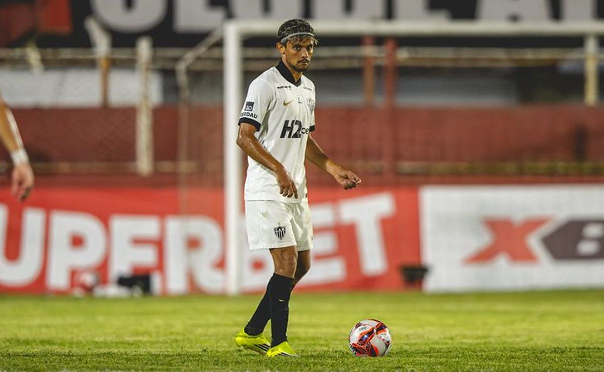 Scarpa analisa início de temporada do Atlético-MG e fala sobre novo posicionamento após saída de Sampaoli