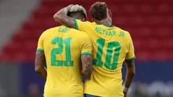 Neymar e Gabigol em ação pela Seleção Brasileira. (Photo by Buda Mendes/Getty Images)