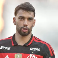 Paquetá marca e celebra na volta