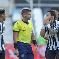 Bruno Arleu de Araújo comete erro grave em Botafogo x Flamengo