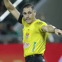 Árbitro João Vitor Gobi justifica expulsão de João Martins