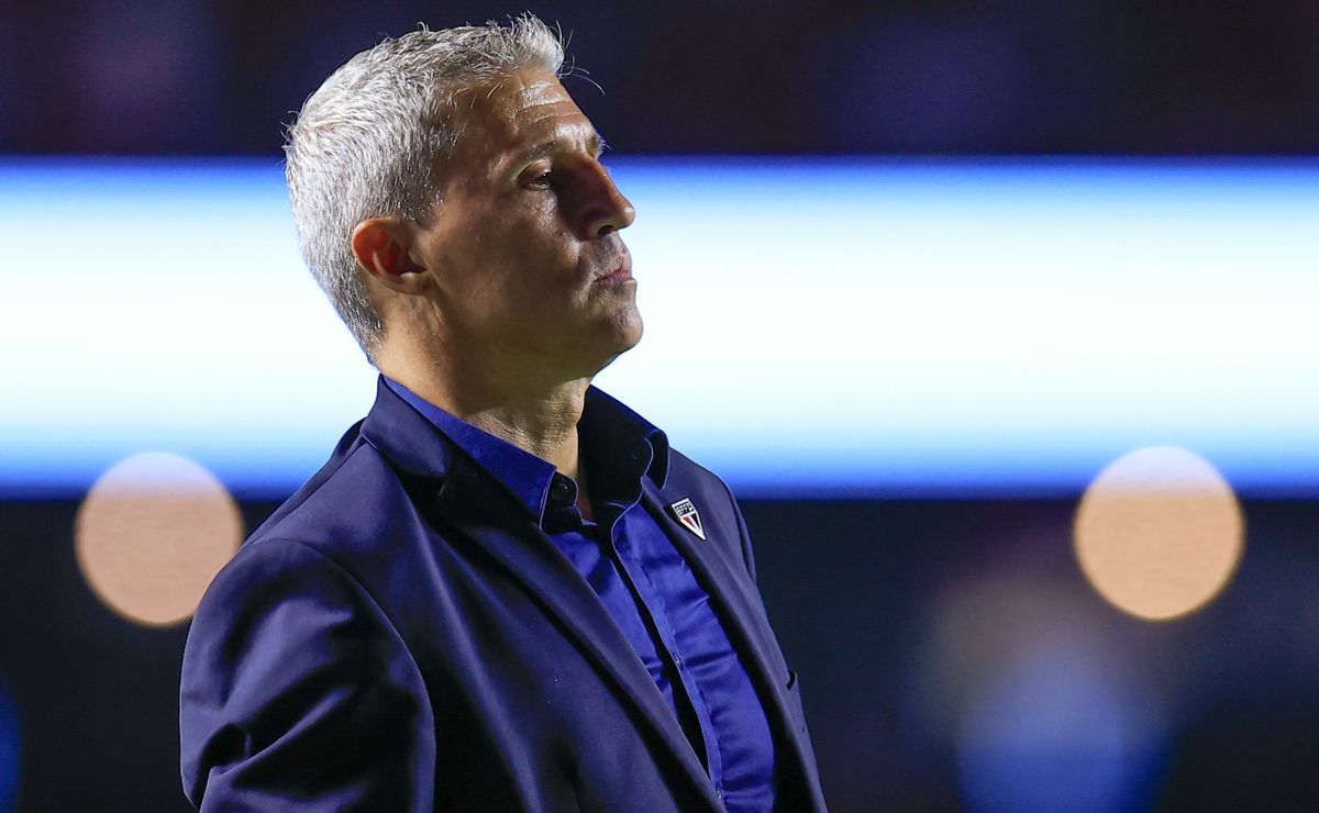 Crespo exalta boa fase de Calleri no São Paulo e valoriza chegada de Cauly: “Fico muito feliz de ter ele”