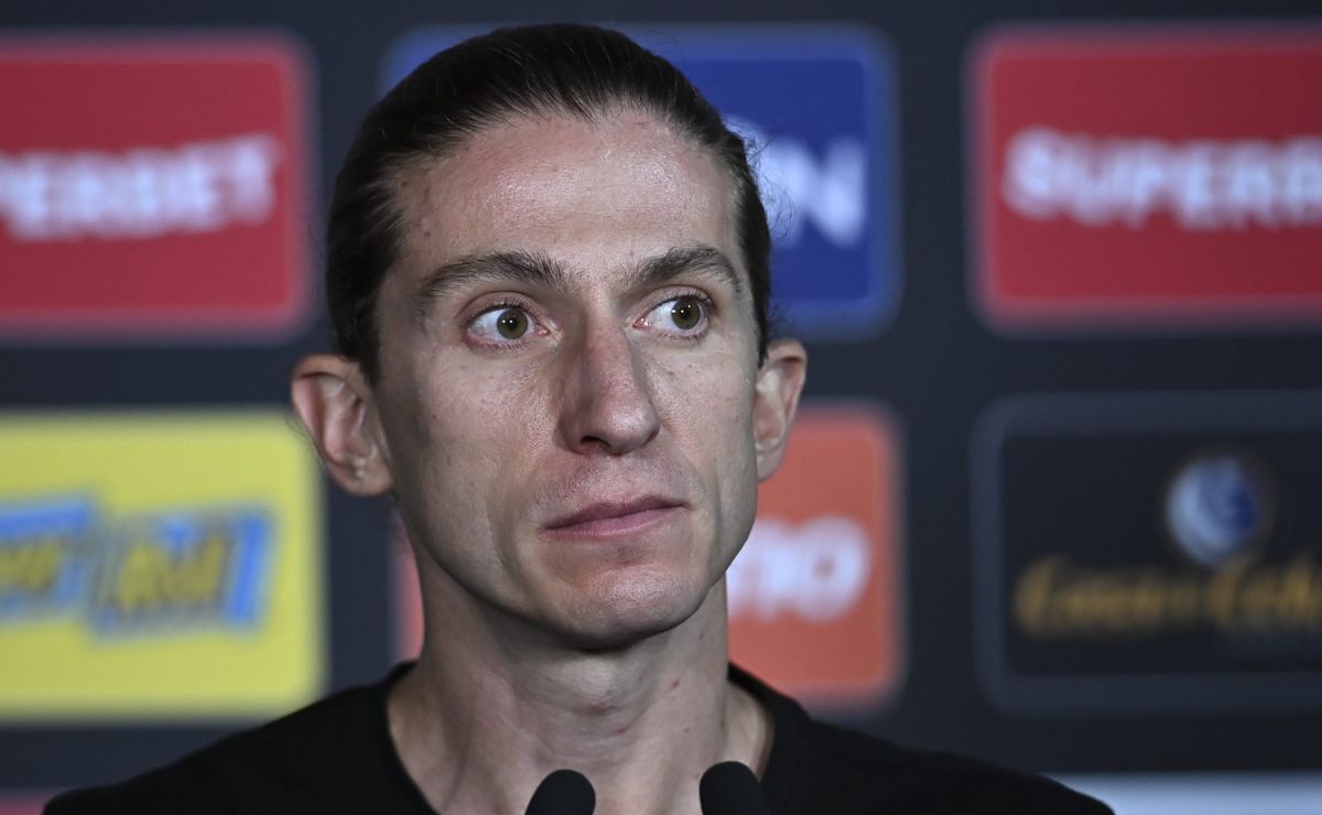 Filipe Luís defende atuação do Flamengo contra o Lanús e desabafa: “Essas palavras vão soar mal”