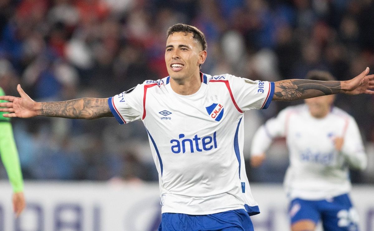 Santos tem transfer ban retirado e avança por Christian Oliva e Zé Vitor