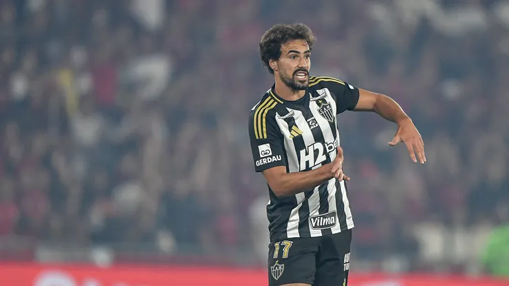 RJ - RIO DE JANEIRO - 31/07/2025 - COPA DO BRASIL 2025, FLAMENGO X ATLETICO-MG - Igor Gomes jogador do Atletico-MG durante partida contra o Flamengo no estadio Maracana pelo campeonato Copa Do Brasil 2025. Foto: Thiago Ribeiro/AGIF