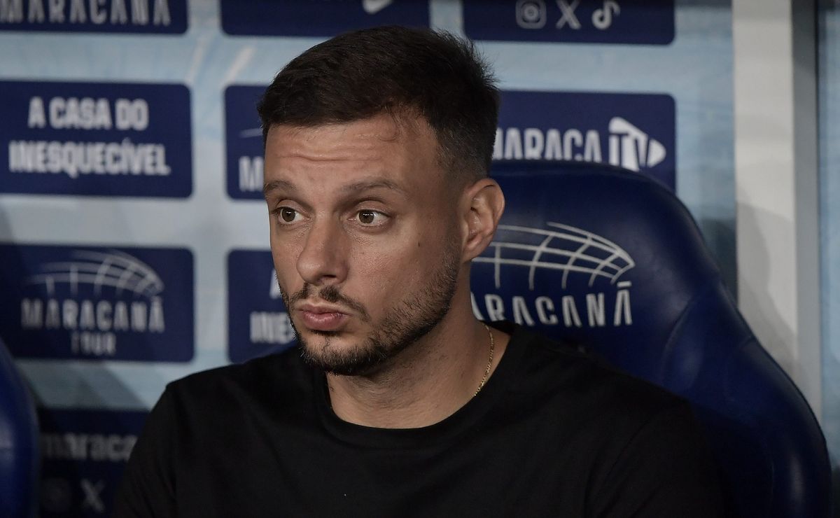 Martín Anselmi manda a real na lata sobre a vitória do Flamengo em cima do Botafogo: “Escolhemos como perdemos”