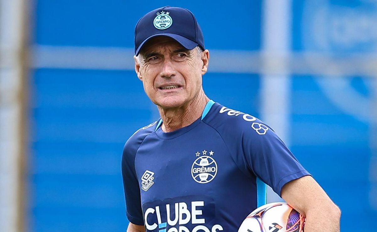 Demissão de Luís Castro do Grêmio é veredito da torcida após empate com Juventude: “Pode mandar embora”