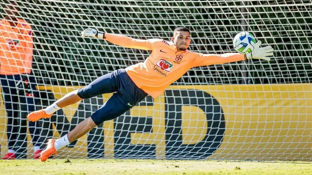 Kaique gostaria de seguir em Portugal - Foto: Reprodução/Instagram.