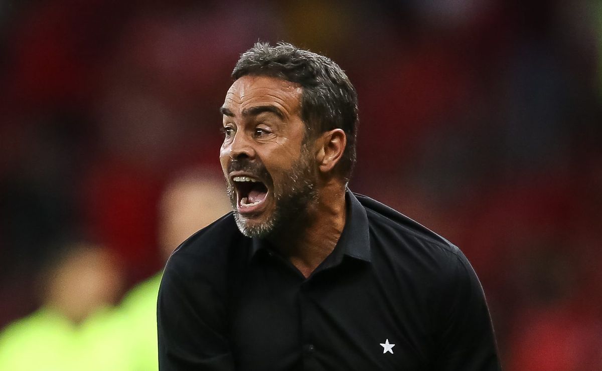 Artur Jorge contratado pelo Atlético-MG é descartado por causa da multa de R$ 31 milhões