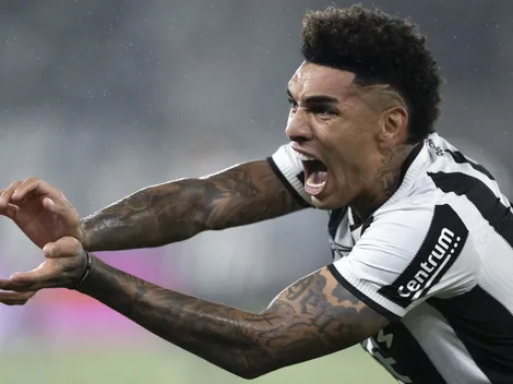 Flamengo estuda contratar Igor Jesus, ex-Botafogo