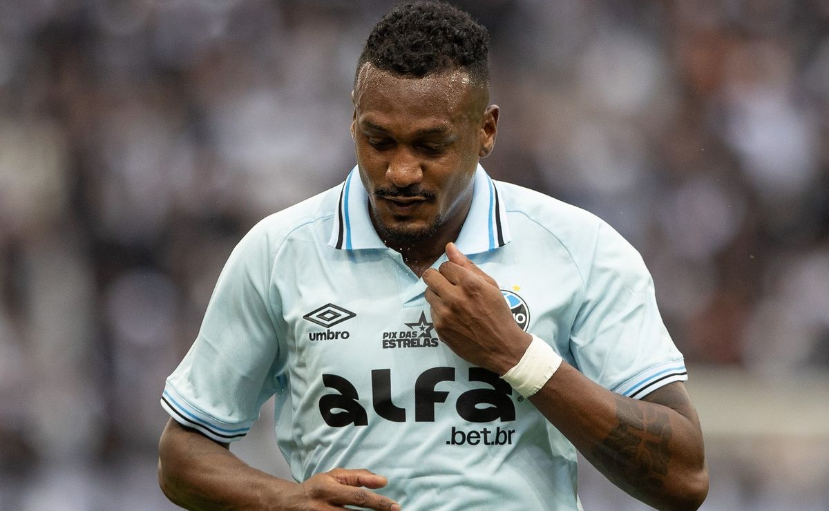 Grêmio e Edenilson entram em acordo por rescisão amigável que proporcionará economia milionária para o clube