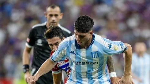Di Cesare durante jogo do Racing na Libertadores.