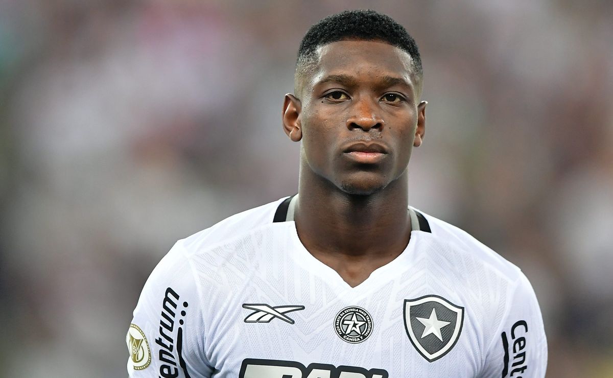 Luiz Henrique contratado pelo Palmeiras por R$ 247 milhões não deve acontecer nesta janela